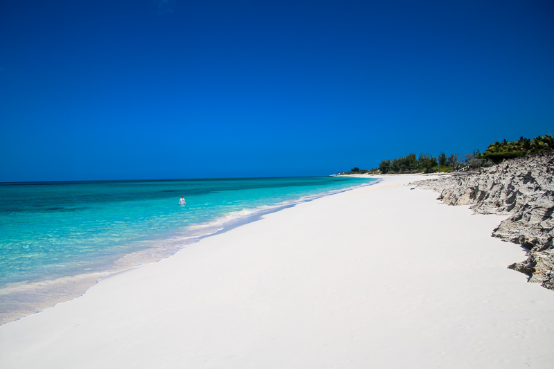 Gorgeous Man O War Cay